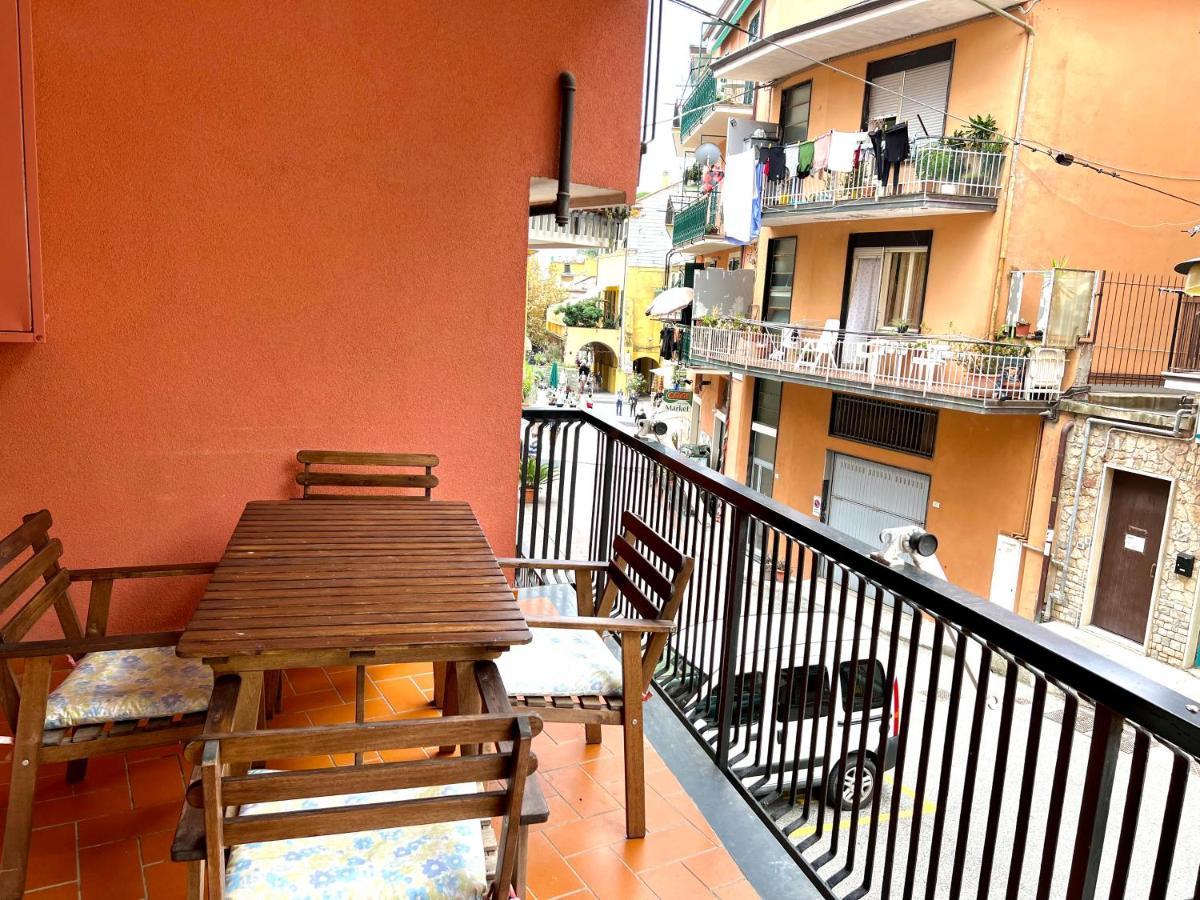 Monterosso Apartment Old City Монтеросо ал Маре Екстериор снимка
