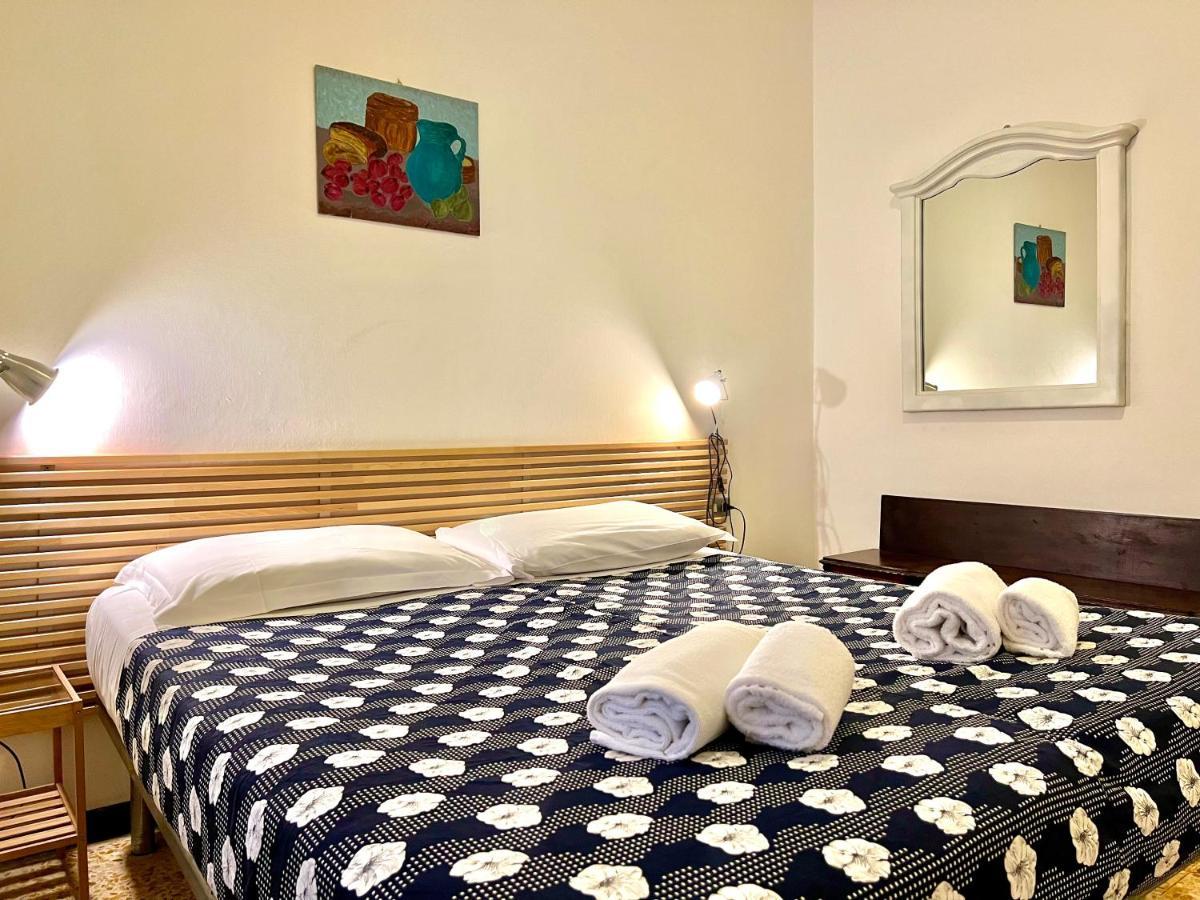 Monterosso Apartment Old City Монтеросо ал Маре Екстериор снимка